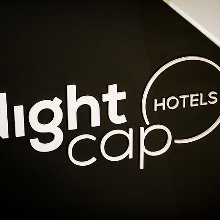 Nightcap At Playford Tavern Elizabeth Ngoại thất bức ảnh